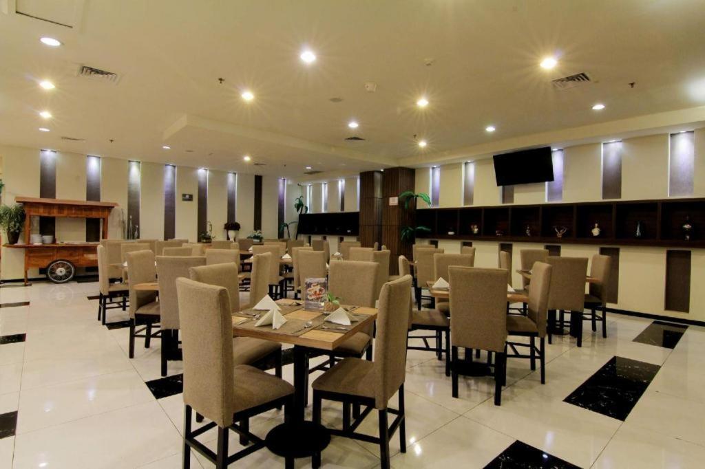 The Sun Hotel מדיון מראה חיצוני תמונה